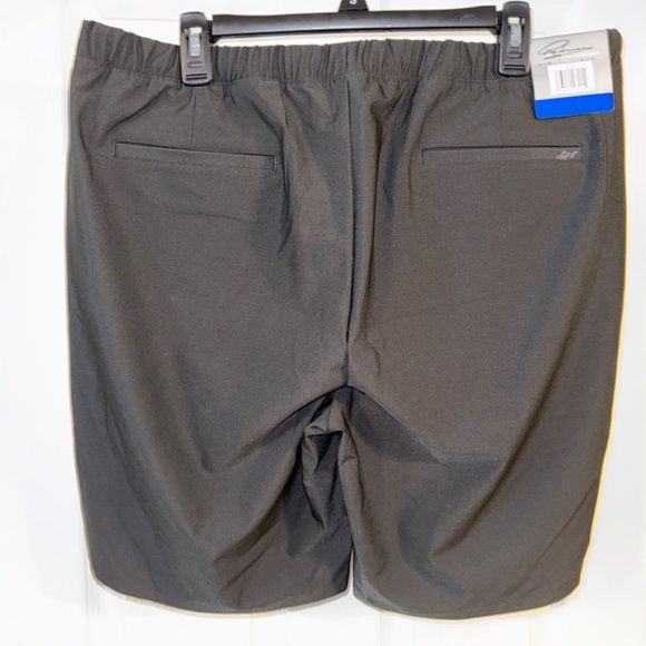 NEW GREG NORMAN SHORTS - Picture 4 of 4